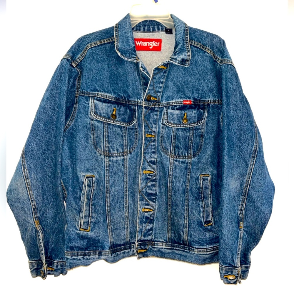 Vintage Wrangler denim jacket, size large
